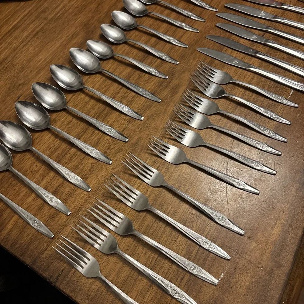 35 Pc. NASCO TEMPTATION Dinner Fork Spoon‎ Knife Stainless Korea Single Rose